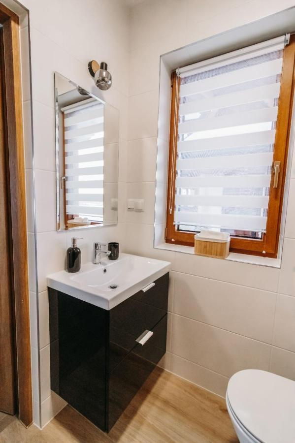 Stylove Domki Banska Nizna Domki Z Jacuzzi Kültér fotó